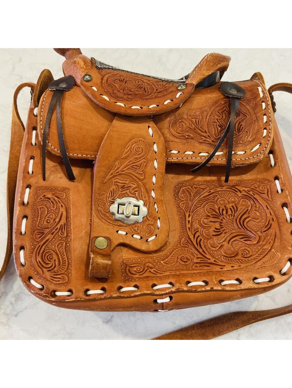 Vintage Tan Western Hand Tooled Leather Horse Saddle Bag Purse Mexico Brown - Picture 2 of 8